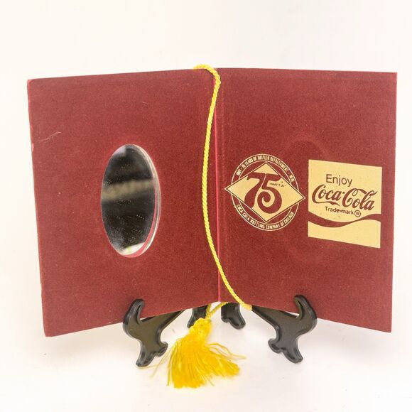 1976 Coca-Cola 75th Anniversary Invitation Cover Chicago Bottling Velvet - Picture 4 of 8